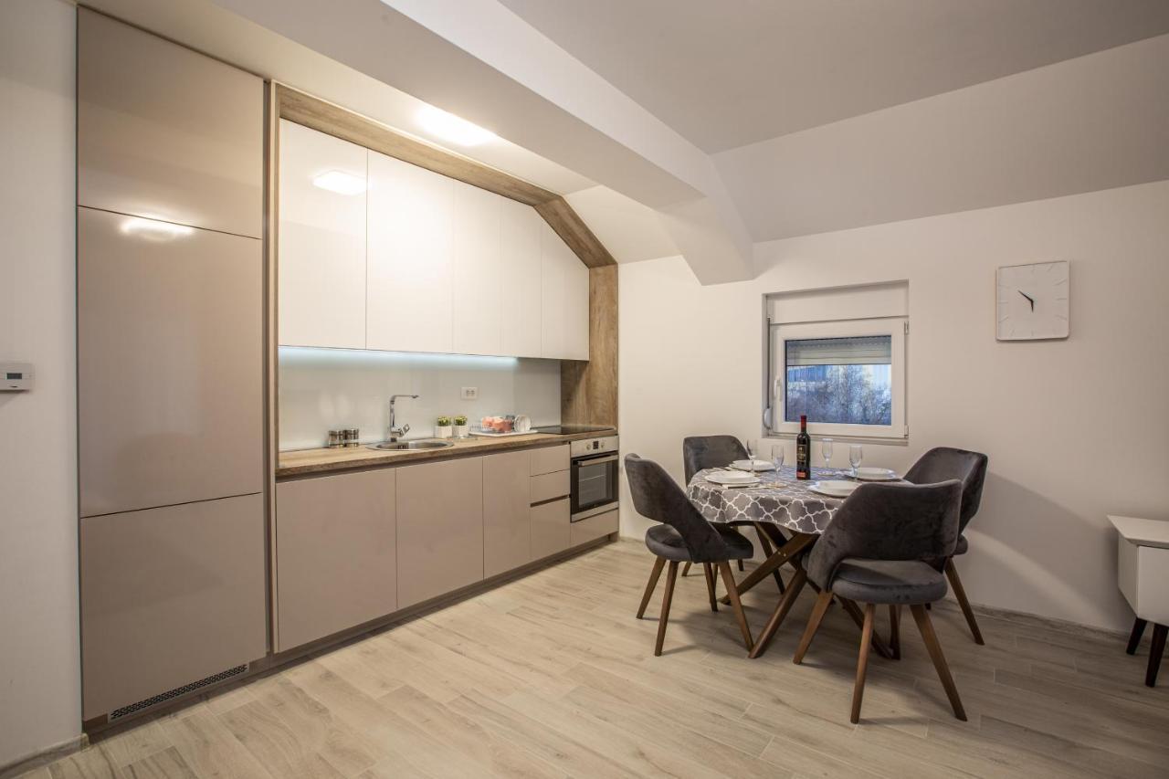 Rest Apartments Nikšić Bagian luar foto
